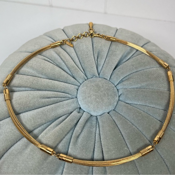 Vintage Signed Monet Gold Plated Tube Collar Necklace Classic - Picture 10 of 12